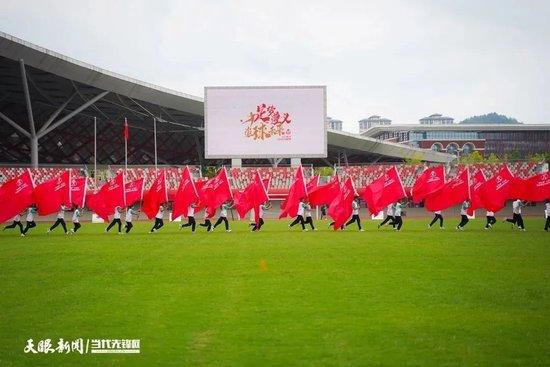 ;中国人，为什么这么在意一场排球比赛的输赢？电影《夺冠》（原名《中国女排》）首次展露三代女排战奋斗征程的完整脉络1981年，经济与科技发展的巨大浪潮奔涌而至，彼时祖国百废待兴，国人急需振奋士气